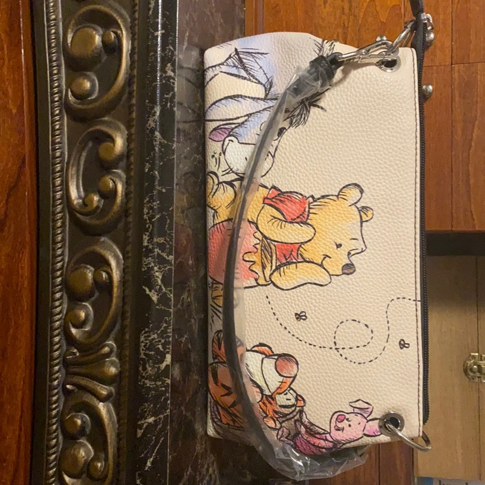 Brand newPooh Bear  Bradford exchange purse.